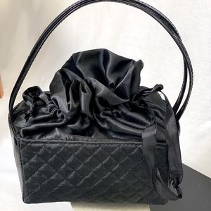 Ladies tiny drawstring black cocktail purse ❤️sale